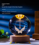 Luz noturna única de bola de cristal 3D de Jesus com base de LED de madeira, bola de cristal esculpida em 3D criativa, presente artesanal por atacado, perfeito para