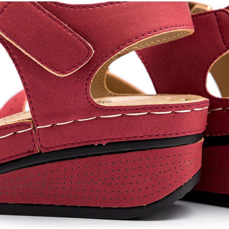 Sandália Blomy com Velcro Ortopédica