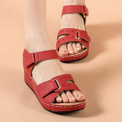 Sandália Blomy com Velcro Ortopédica